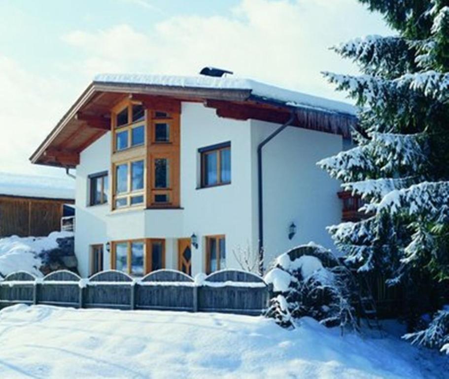 Apartment Landhaus Krall เวสเทนดอร์ฟ ภายนอก รูปภาพ